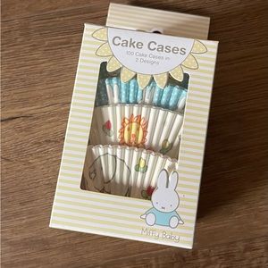 MIFFY-Imported (NWT) Cupcake/Muffin Paper Cups-100 per Box